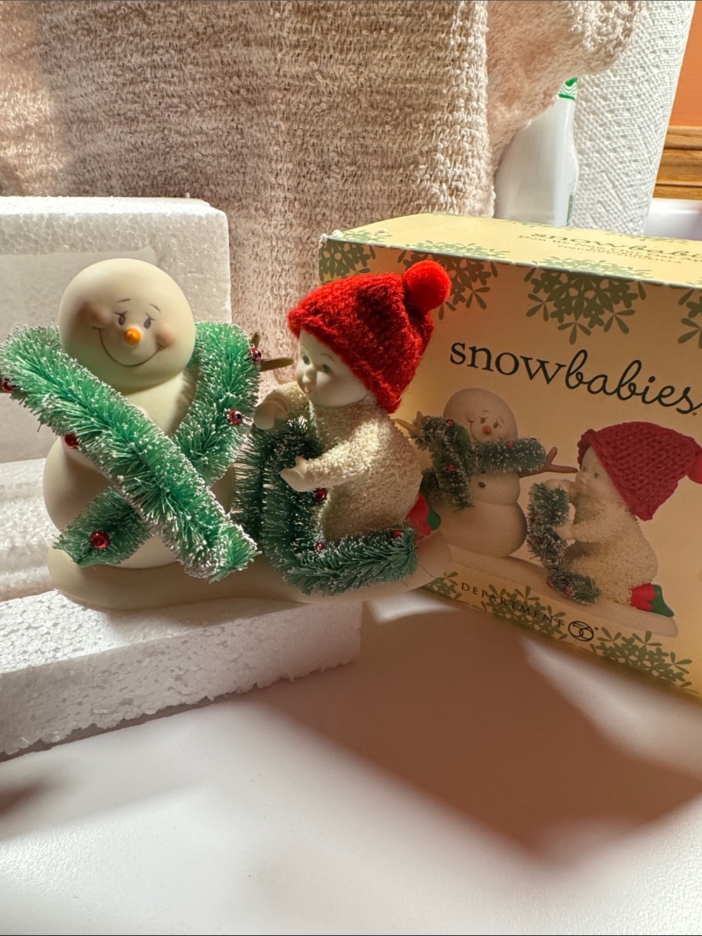 Snowbabies -Don we now our gay apparel